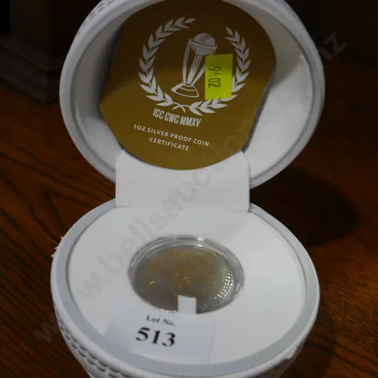 1oz Silver proof coin, cricket world cup