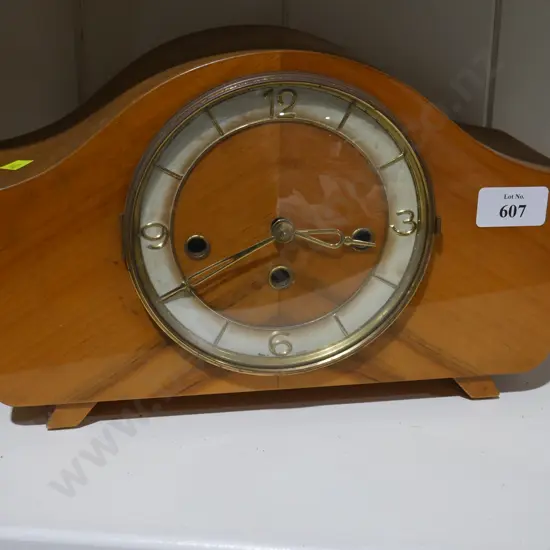 Mantle clock