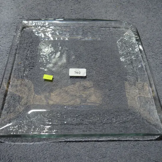 Glass tray