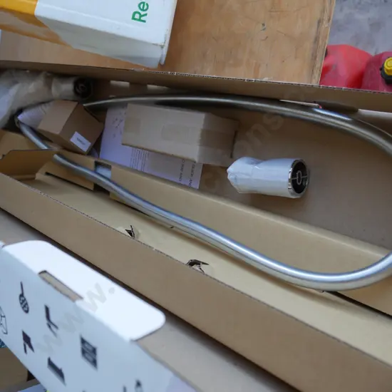 Elementi slide shower