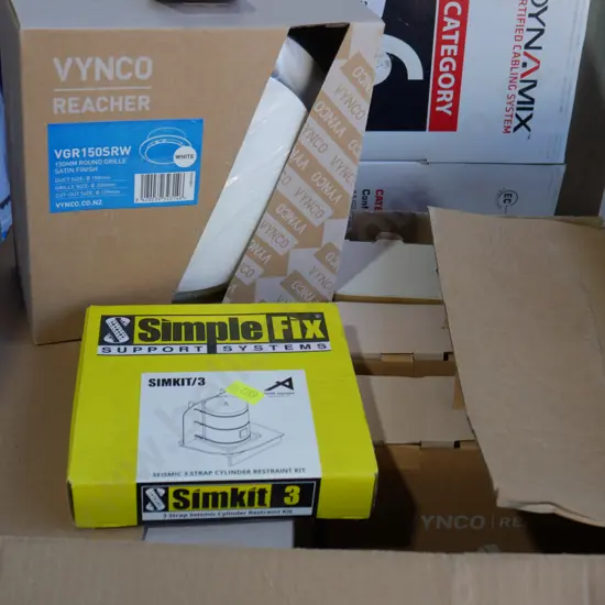Box of vynco reacher etc