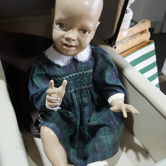 Child mannequin ex Ballantynes