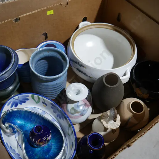 Pottery, glassware etc