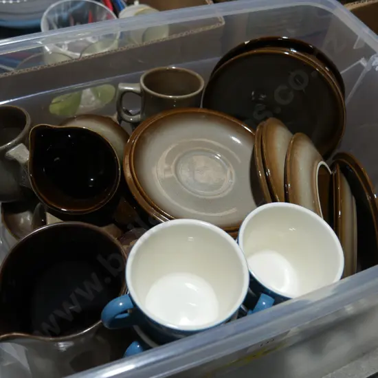 Temuka ware, crown lynn