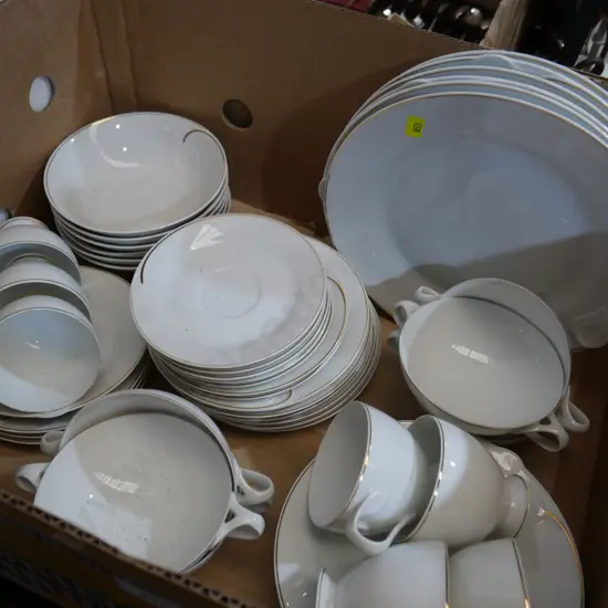 Hutschenreuther dinner ware