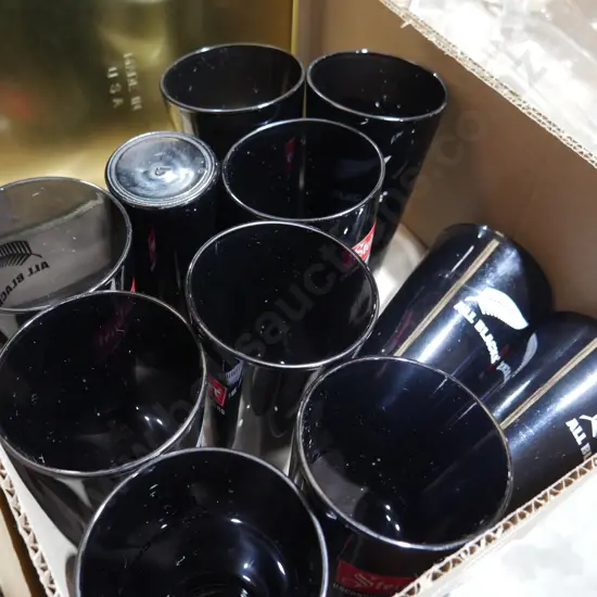 Advertising glassware, Jack Daniels tin