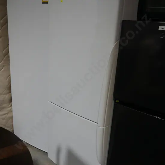 Fisher and Paykel fridge freezer