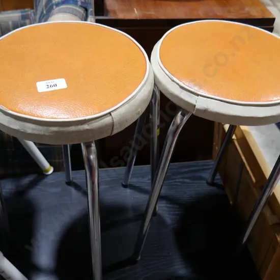2 stools