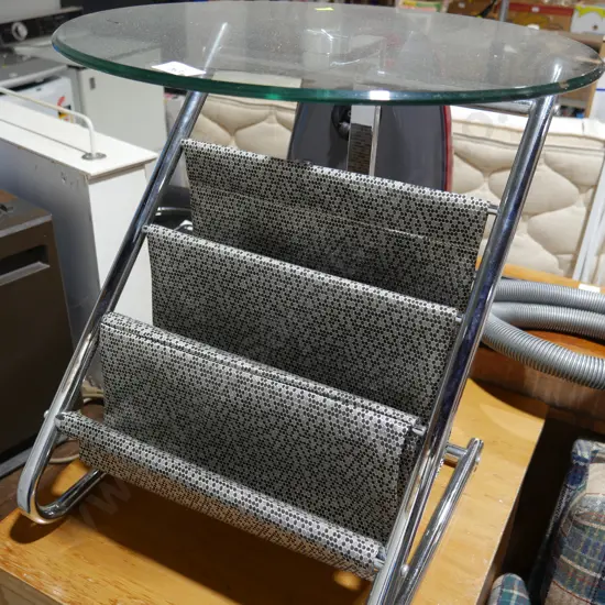 Glass top magazine rack