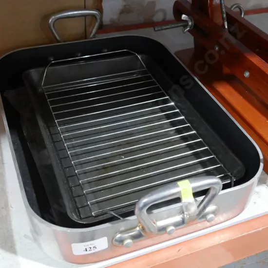 Roasting dish etc