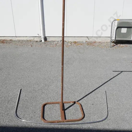 Workshop light stand