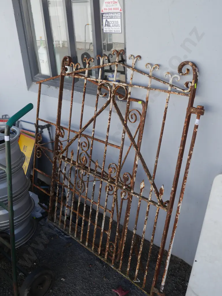 Wrought iron garden gates Image 1++
