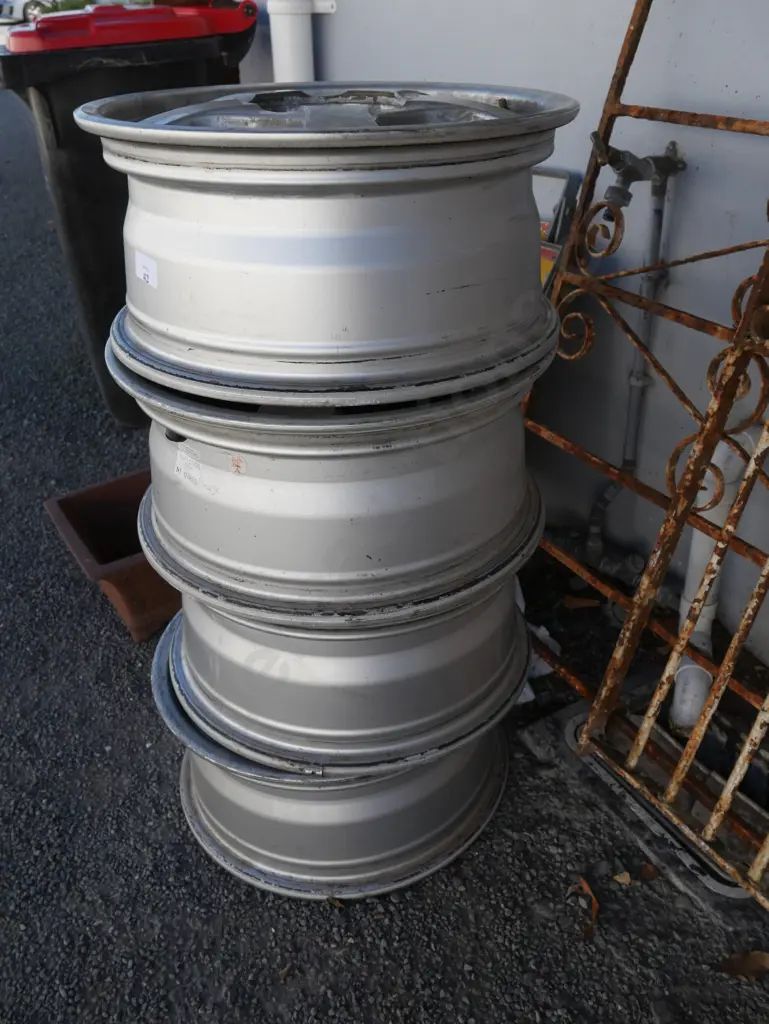 Alloy rims Image 1++