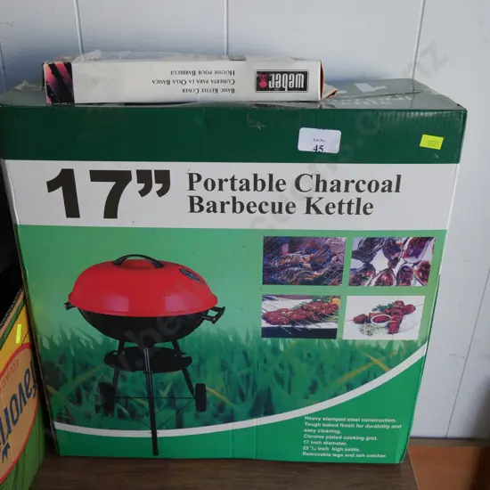 Portable charcoal barbecue