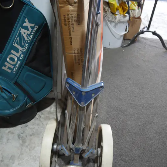 Golf trolley