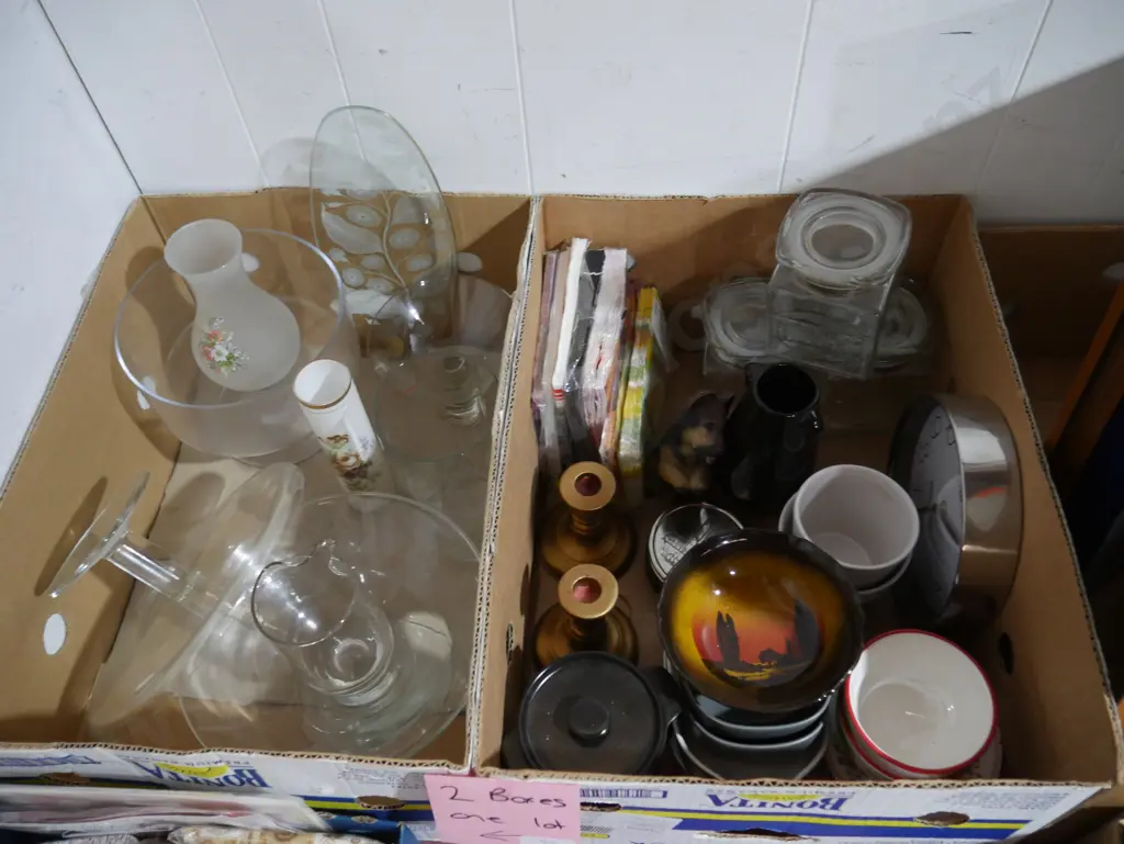 Two boxes of glassware and china Image 1++