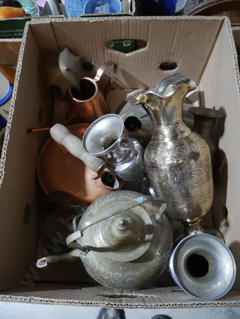 Brass and copper ware Image 1++