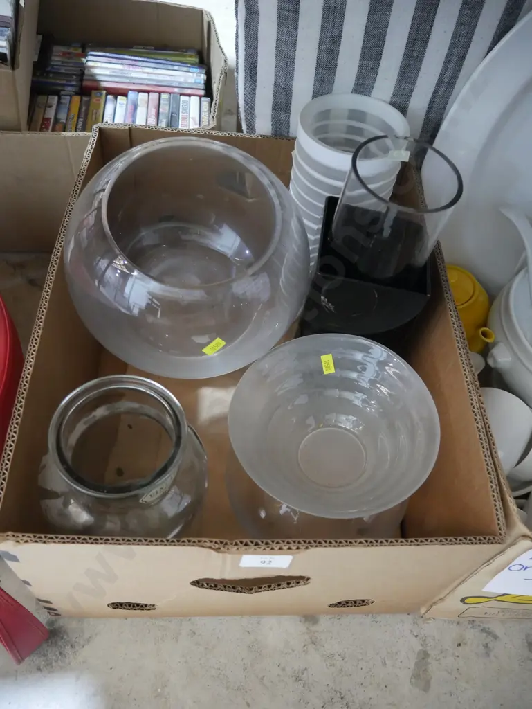 Glass vases etc Image 1++