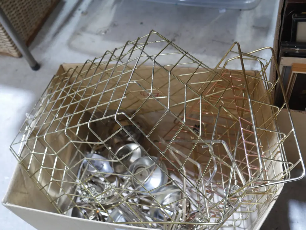 Wire trays etc Image 1++