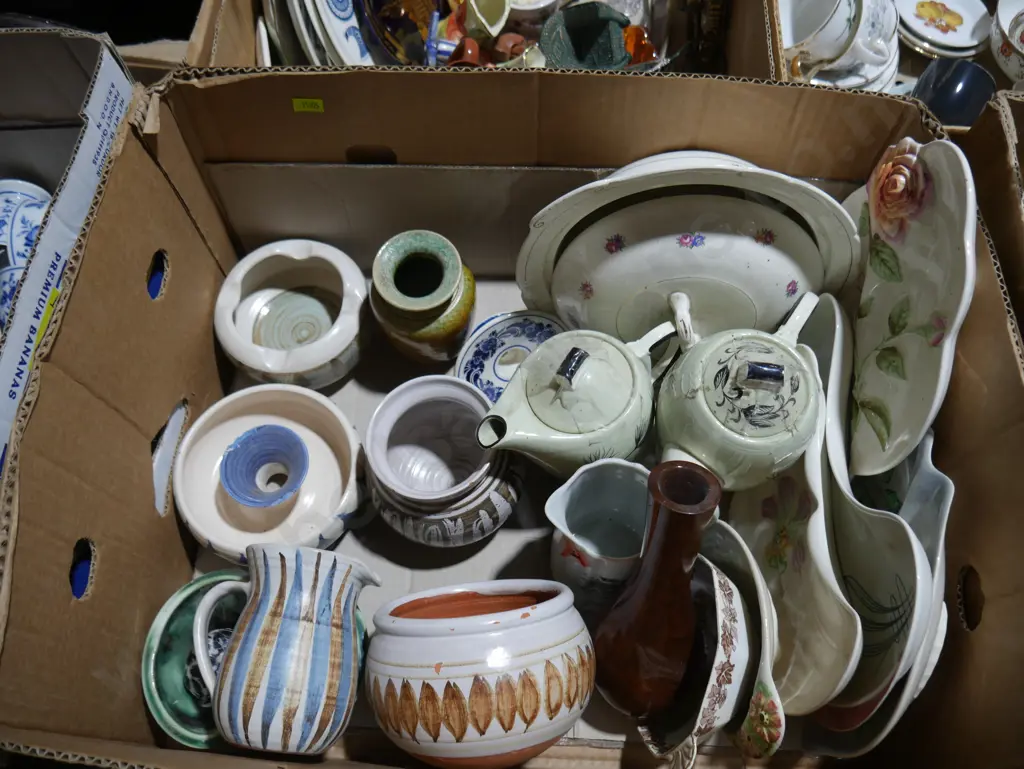 Hanmer pottery etc Image 1++