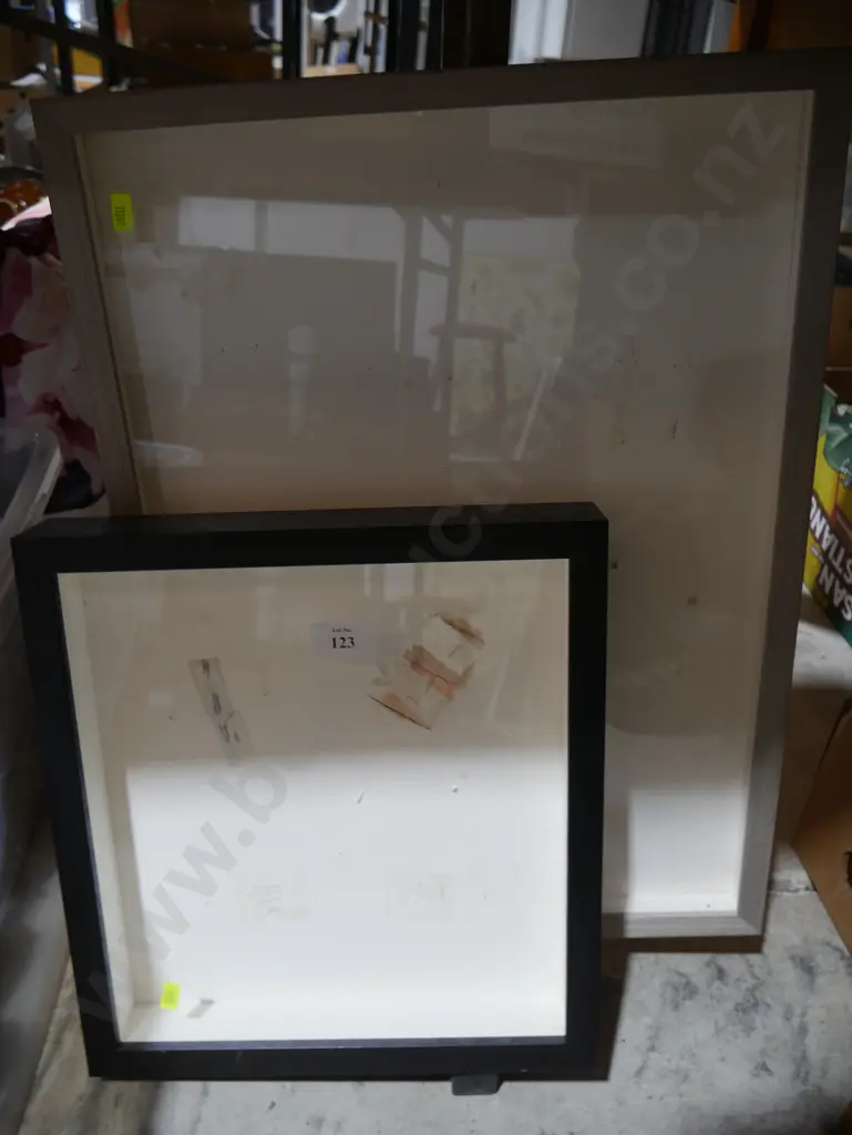 Picture frames Image 1++