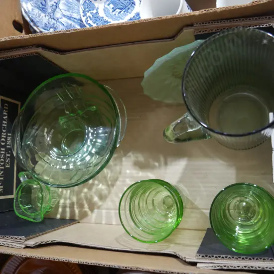 Green glassware