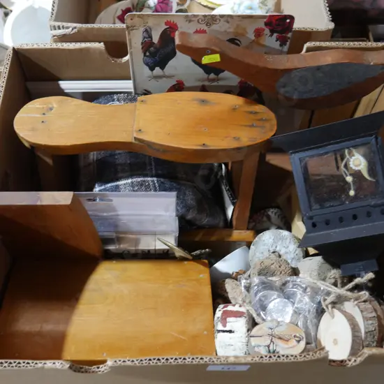 Shoe polish stand etc