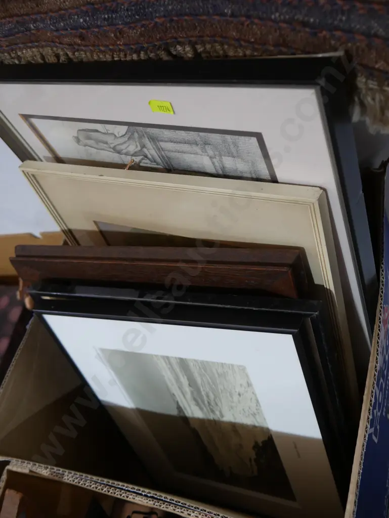 Framed artwork Image 1++