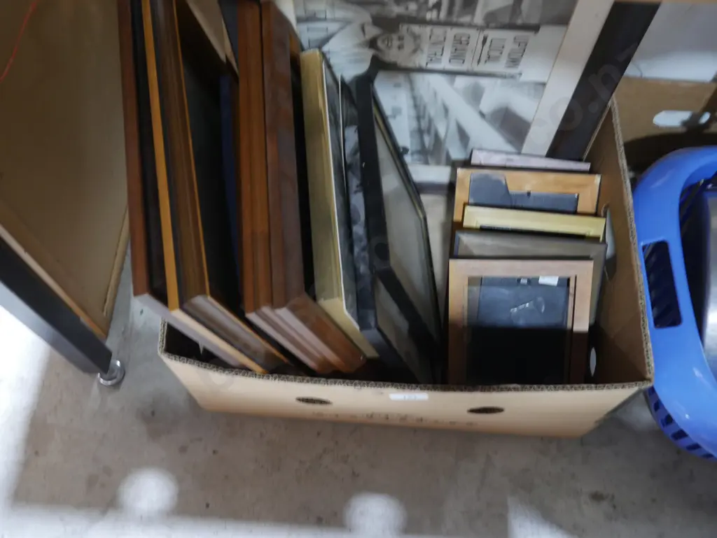 Picture frames Image 1++