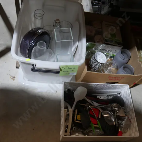 3 boxes of kitchenware