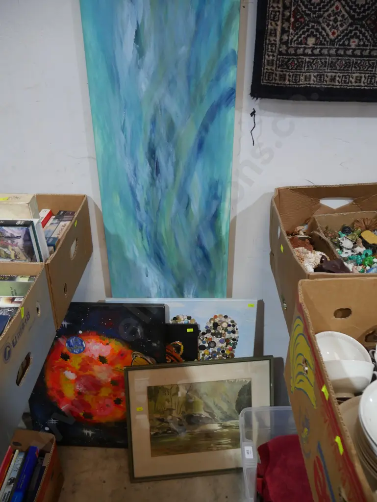 Five pieces of art Image 1++