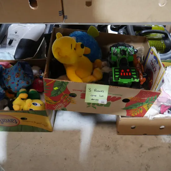 3 boxes, teddy bears etc