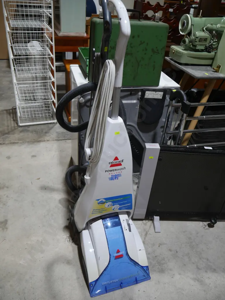 Bissell carpet cleaner & steam mop Image 1++