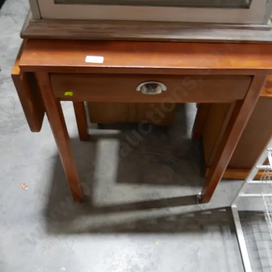 Sewing table dropside