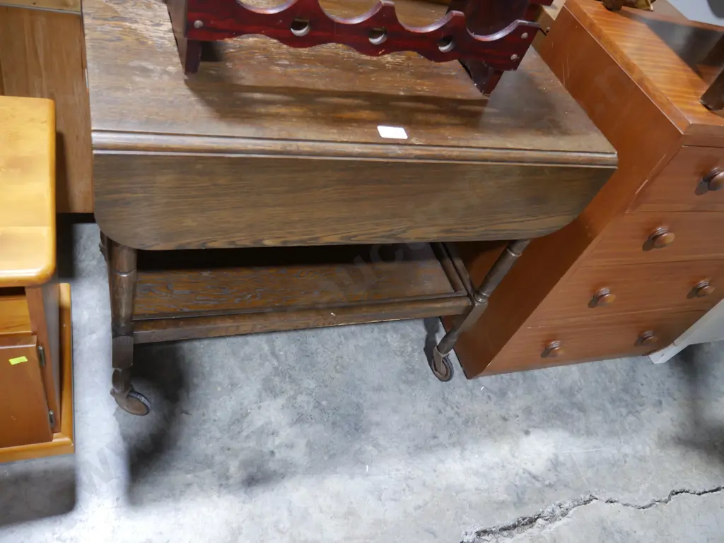 Tea trolley Image 1++