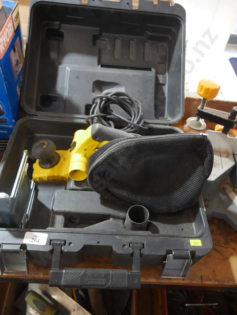 Stanley electric planer Image 1++