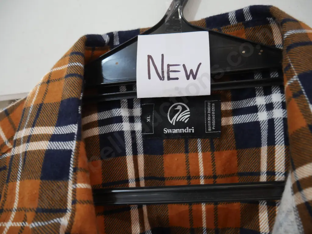 Swanndri shirt xl Image 1++