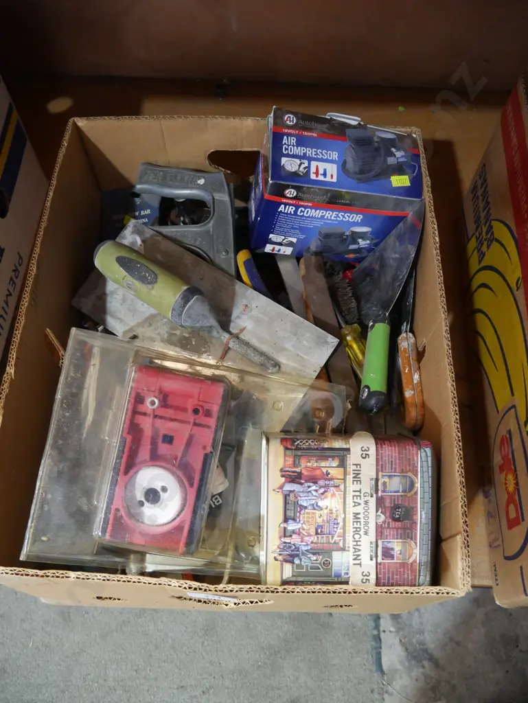 Garage sundries Image 1++