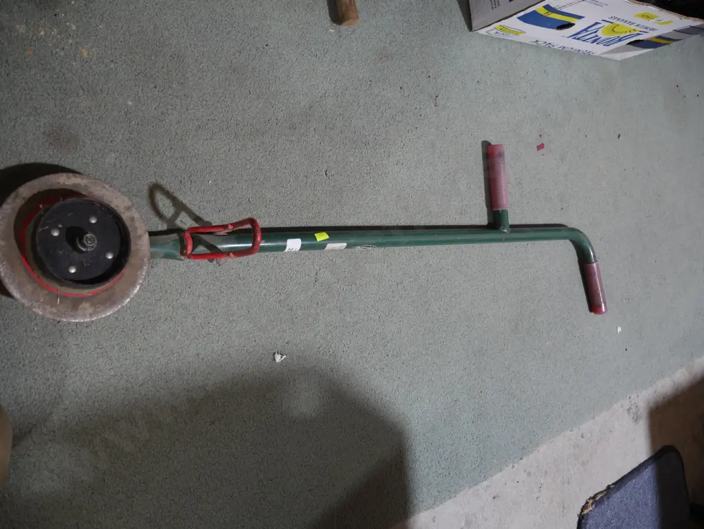 Edge trimmer Image 1++