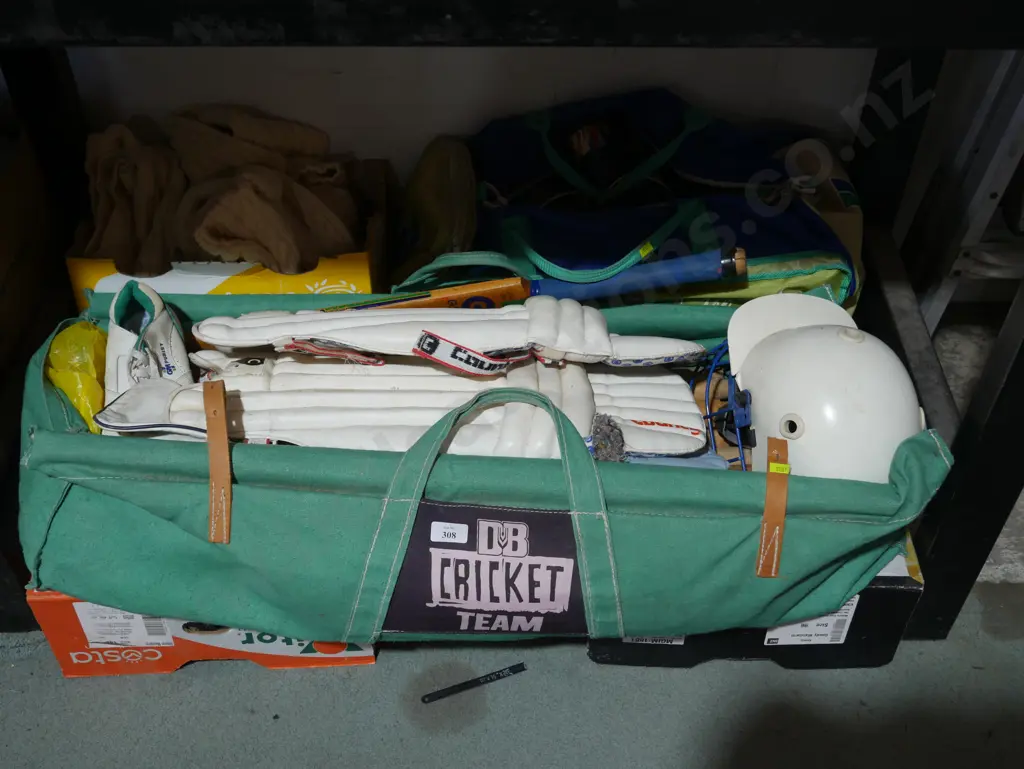 Cricket gear Image 1++