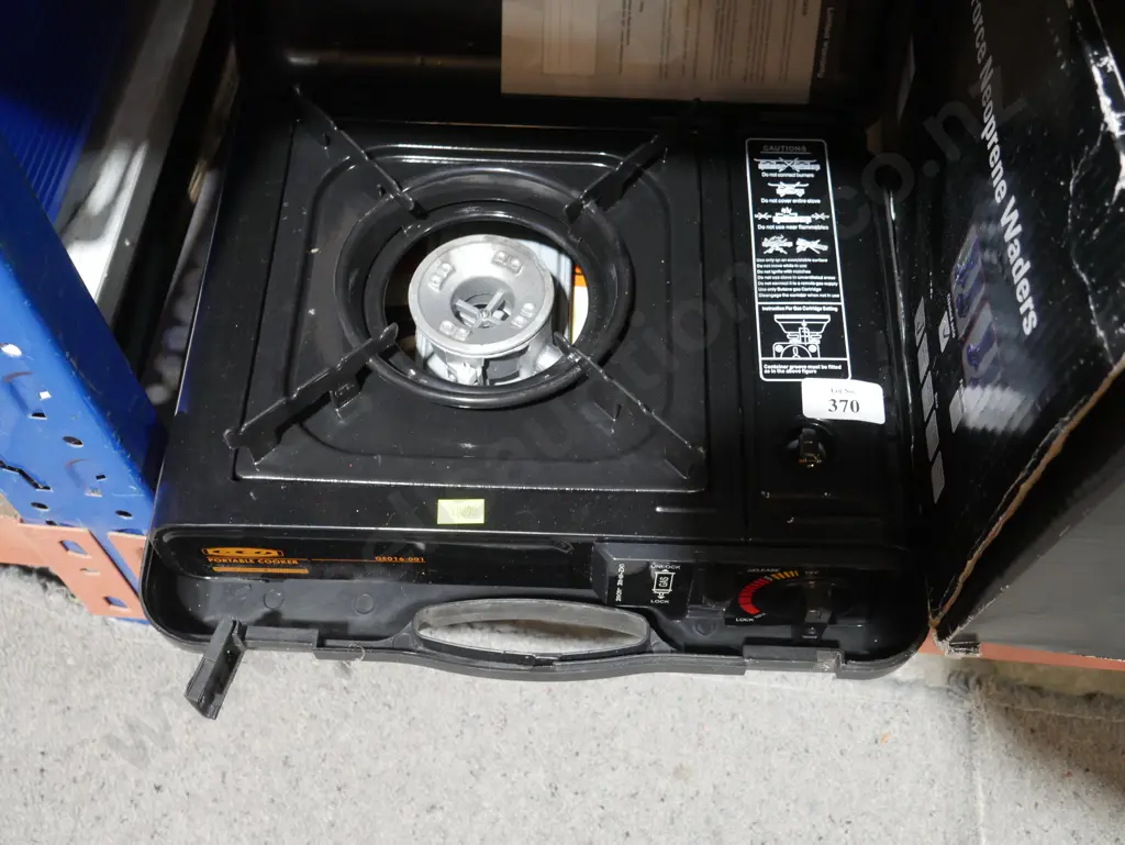 Portable gas cooker Image 1++