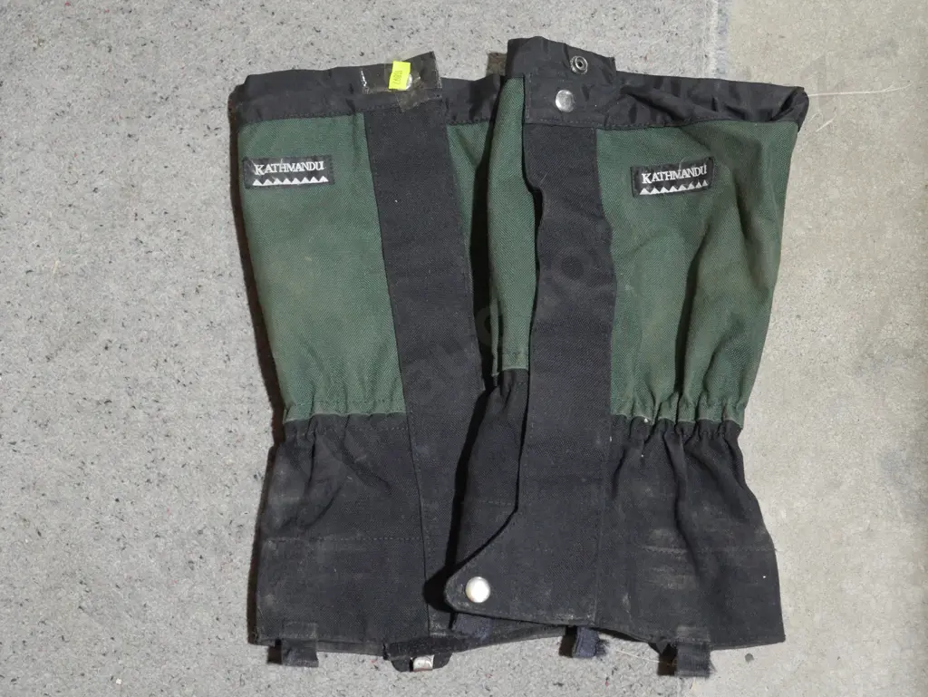 Gaiters Image 1++