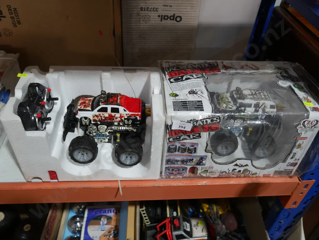 2 remote control vehicles Image 1++