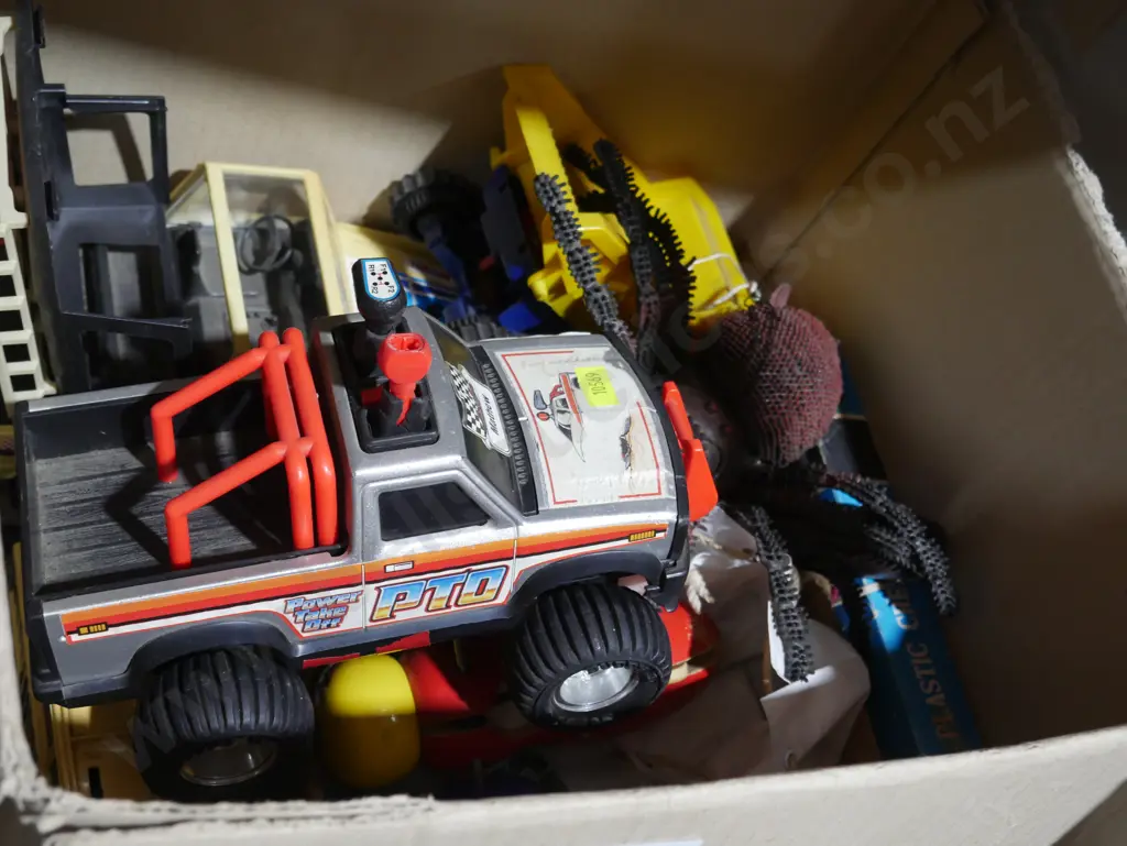 Toy trucks etc Image 1++