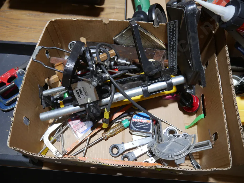 Assorted hand tools etc Image 1++