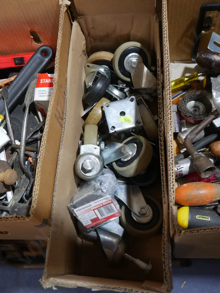 Castor wheels Image 1++