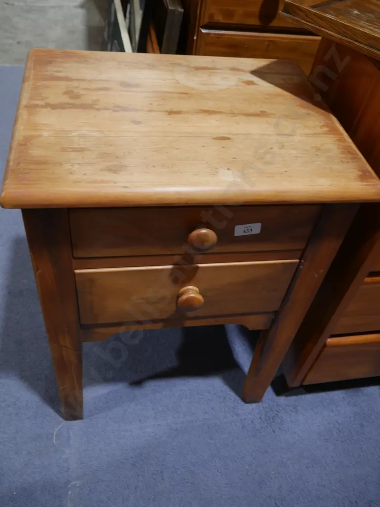 Bedside drawers Image 1++