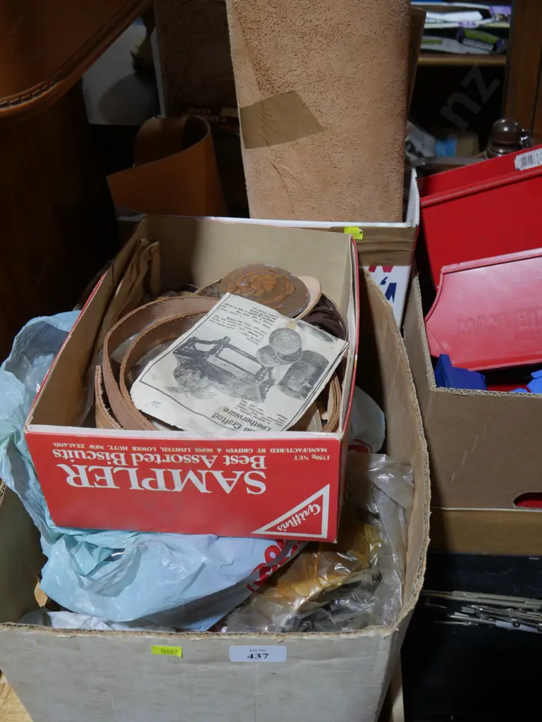 Leather working tools Image 1++