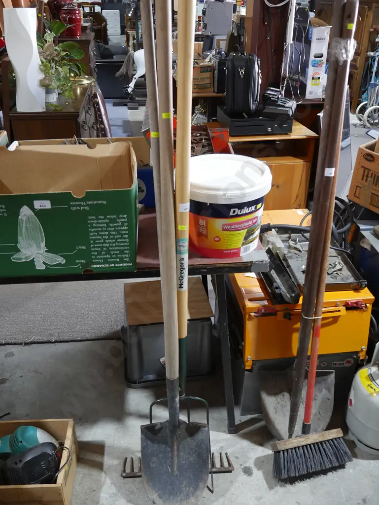 Three garden tools Image 1++