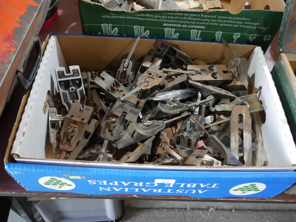 Vintage plane parts Image 1++